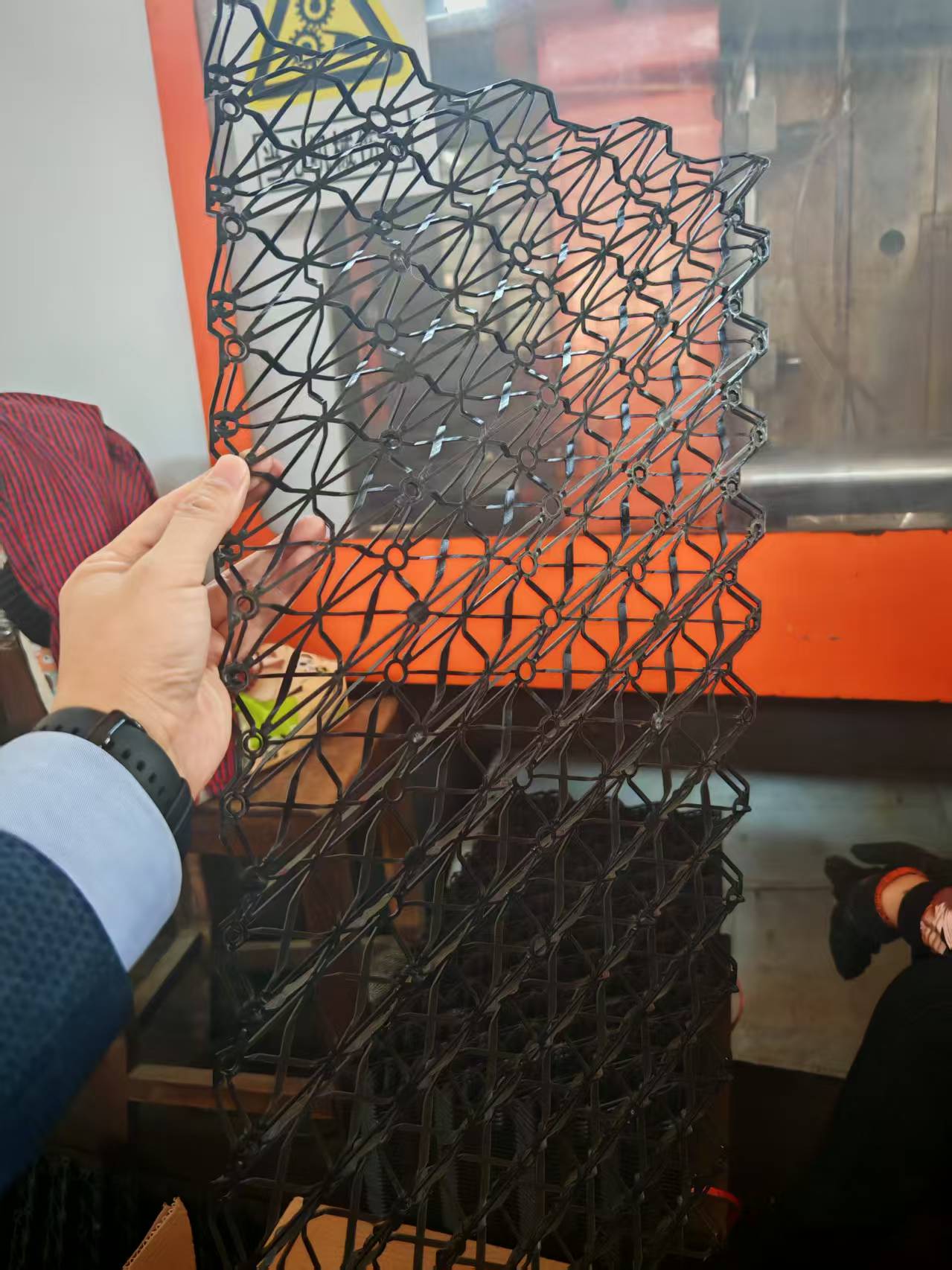 <strong>在工业冷却系统维护</strong>