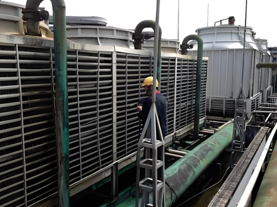 <strong>从手工粘接到智能装</strong>