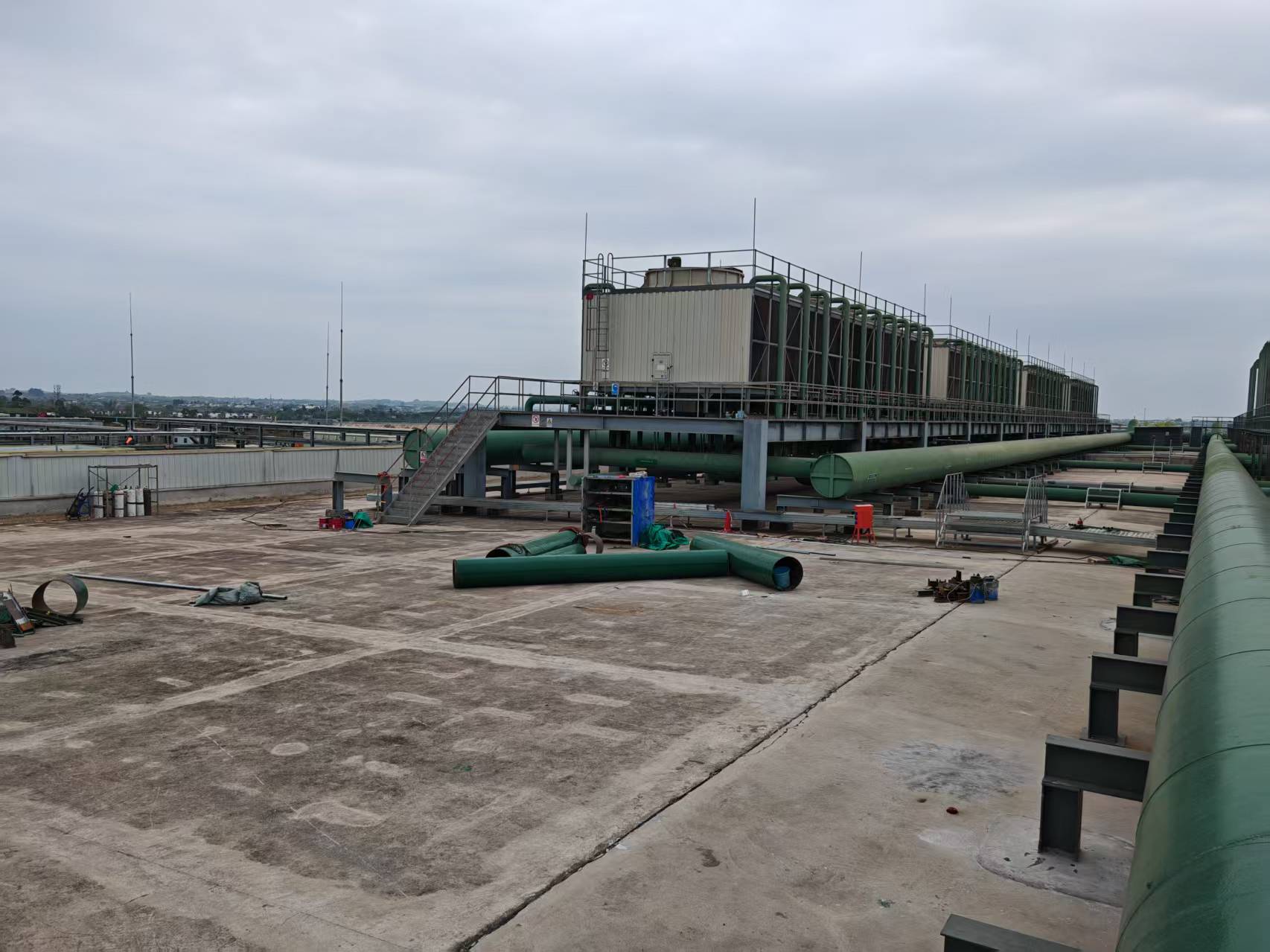 深度解析冷却塔为什么属于受限空间：安全风险、作业规范与事故预防全指南