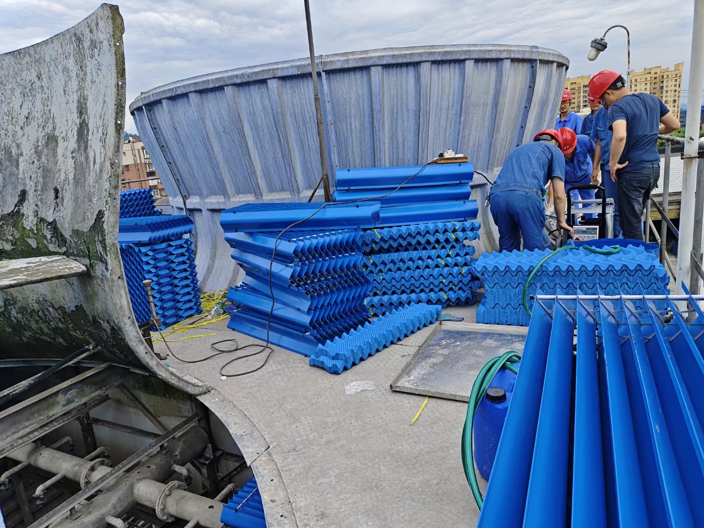 冷却塔填料如何鉴别回收料：系统性技术方法、行业标准与冷却塔填料如何鉴别回收料的工程实践全指南