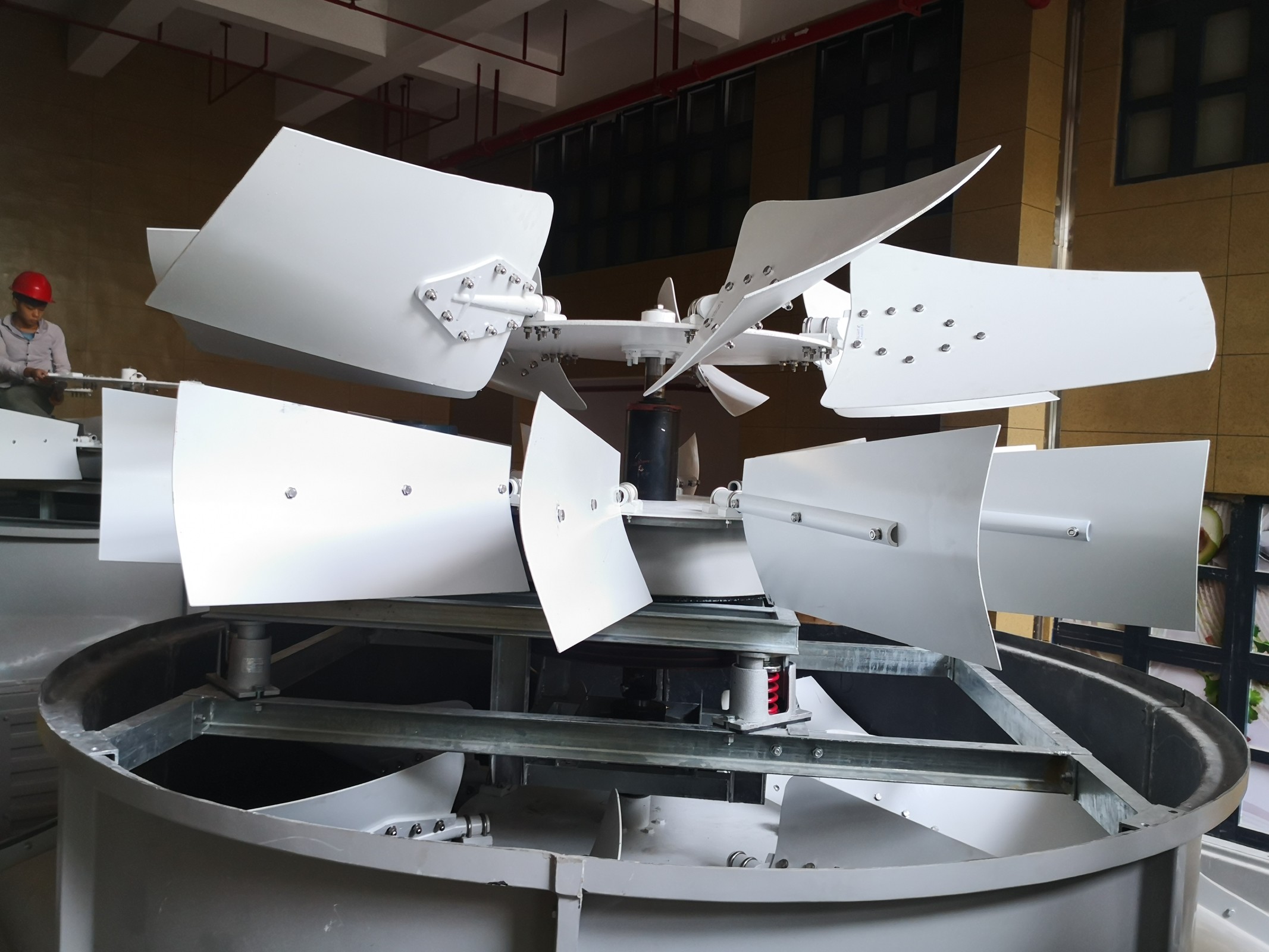 工业声学环境治理深度指南：揭秘冷却塔噪音怎么控制的源头阻断、传播路径优化与合规性降噪策略