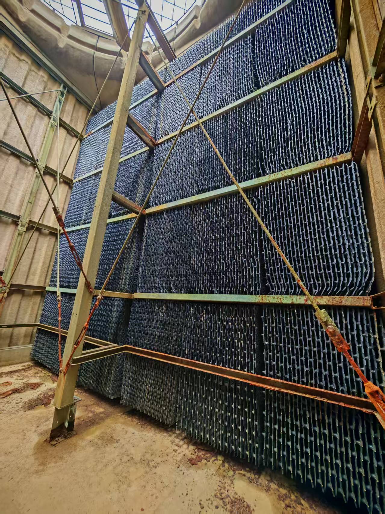 冷却塔填料结垢引发的效率崩塌危机:深度解析结垢机理、多维危害与全生命周期防控体系