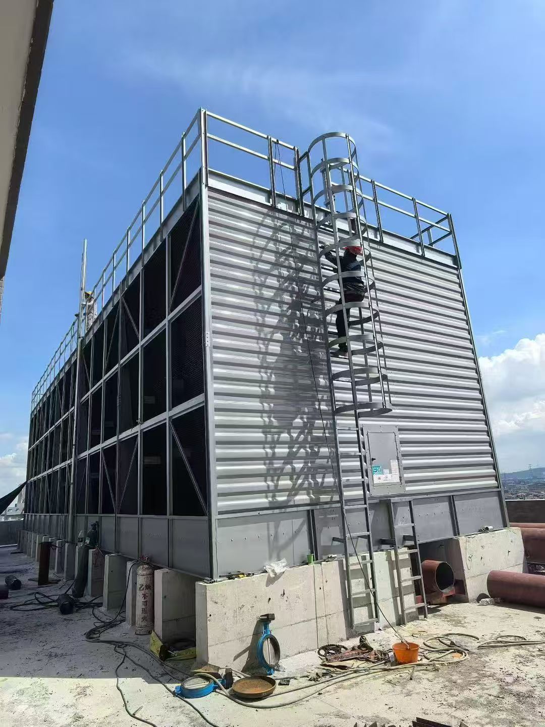 工业冷却塔填料径深全维解析：从几何比例到气动均匀性的热工设计核心与变形率控制