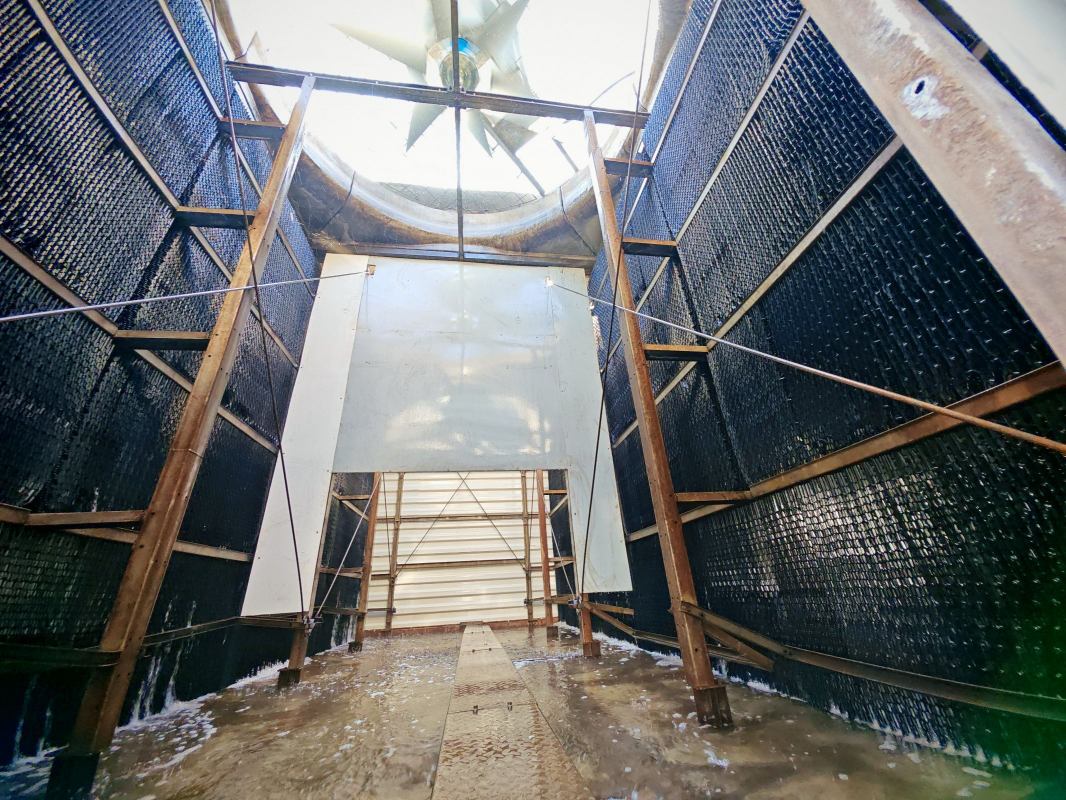 城市声学环境治理与工业静谧空间重构:深度解析静音冷却塔维修更换的声学诊断、核心部件升级与系统重构策略