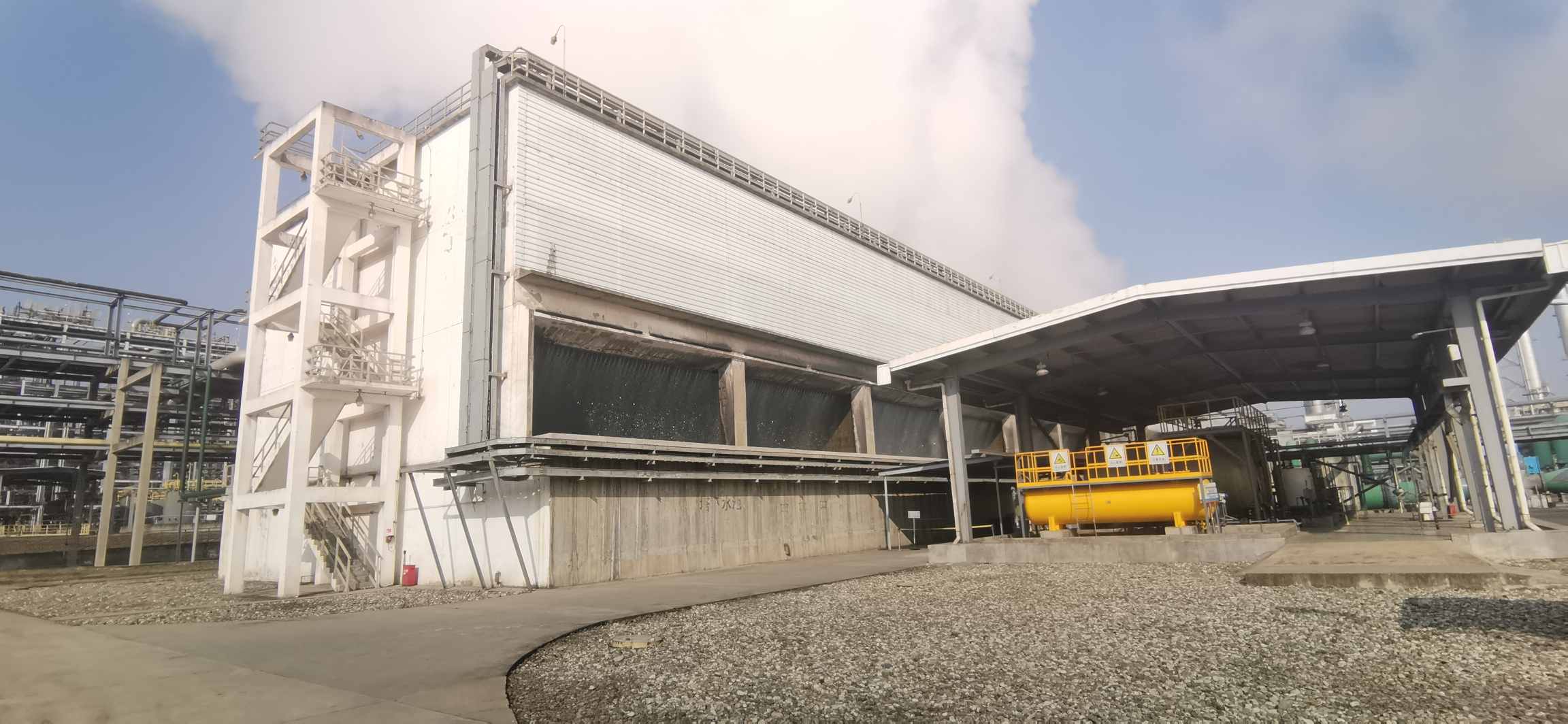 冷却塔降噪终极指南:工业声学治理与热工性能平衡的实战密码