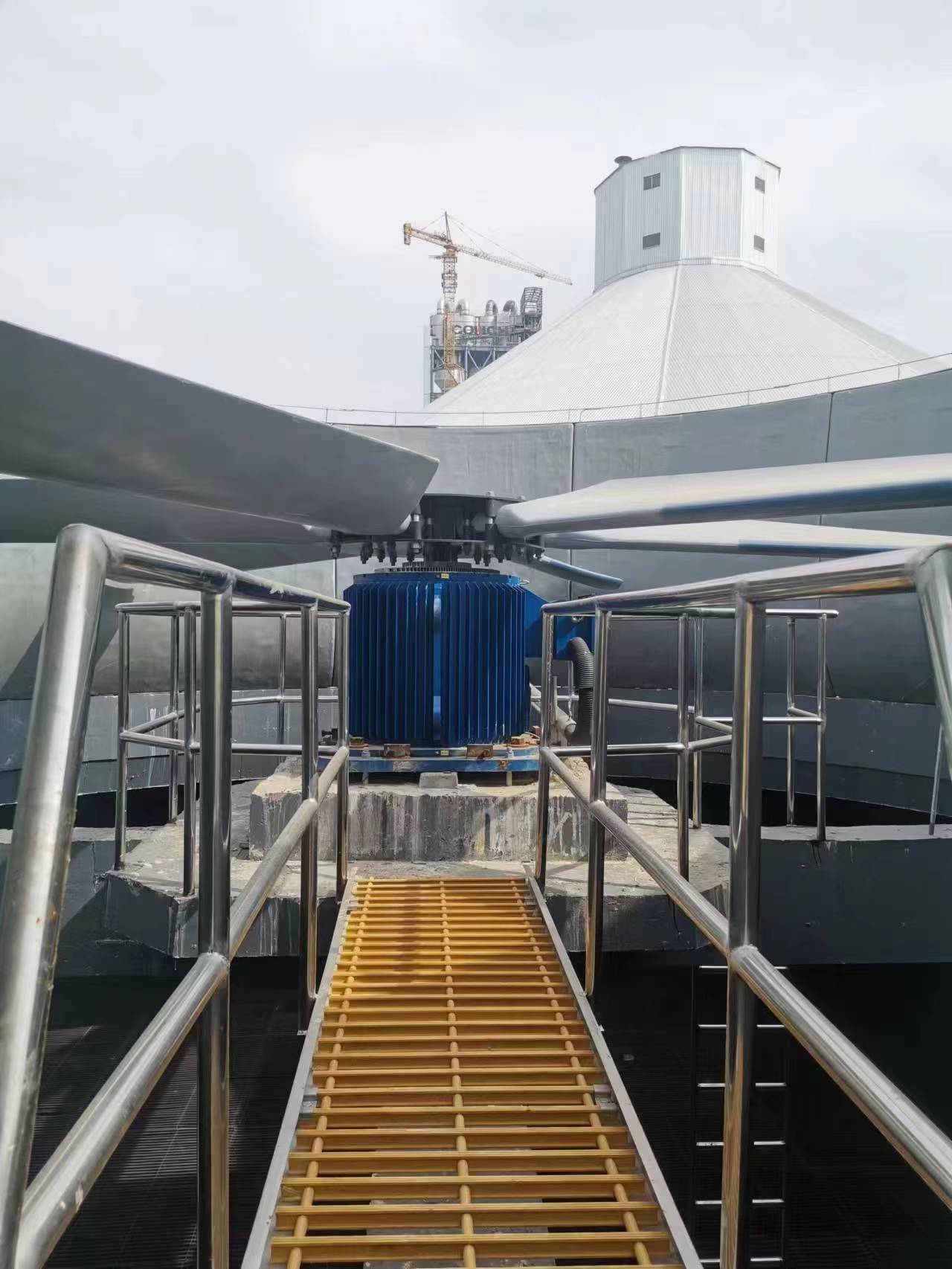 工业横流冷却塔填料全生命周期管理指南：从选型优化到高效维护的深度解析