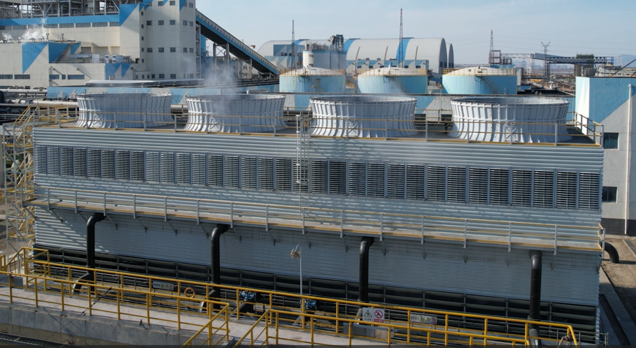 <strong>逆流冷却塔填料安装</strong>