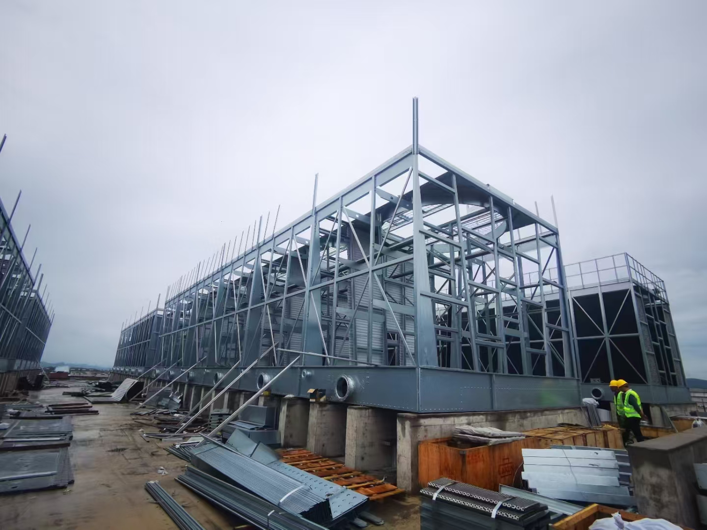 千万不要给冷却塔乱加药：从化学腐蚀机理到系统崩溃的全维度风险解析