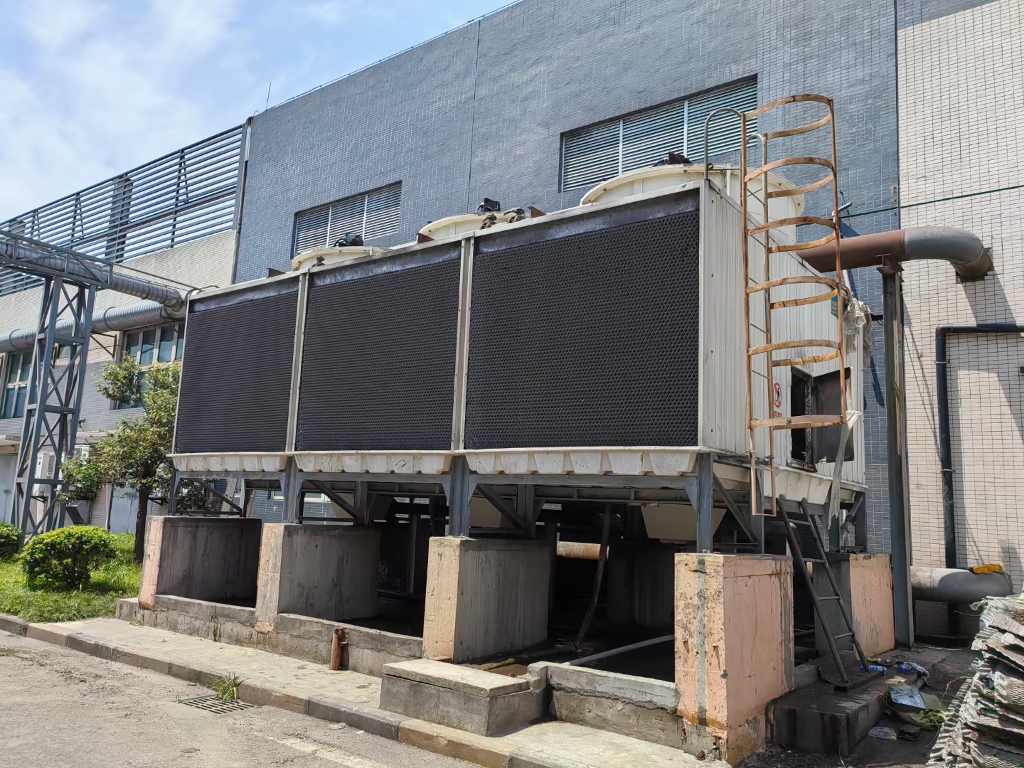 告别“头痛医头”的粗放运维，揭秘冷却塔填料堵塞原因背后的流体动力学真相与长效修复策略